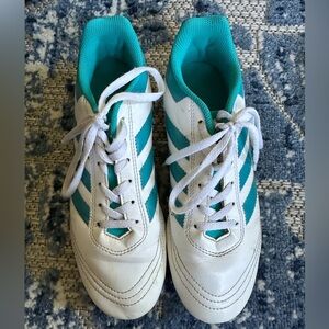 Soccer cleats women 7